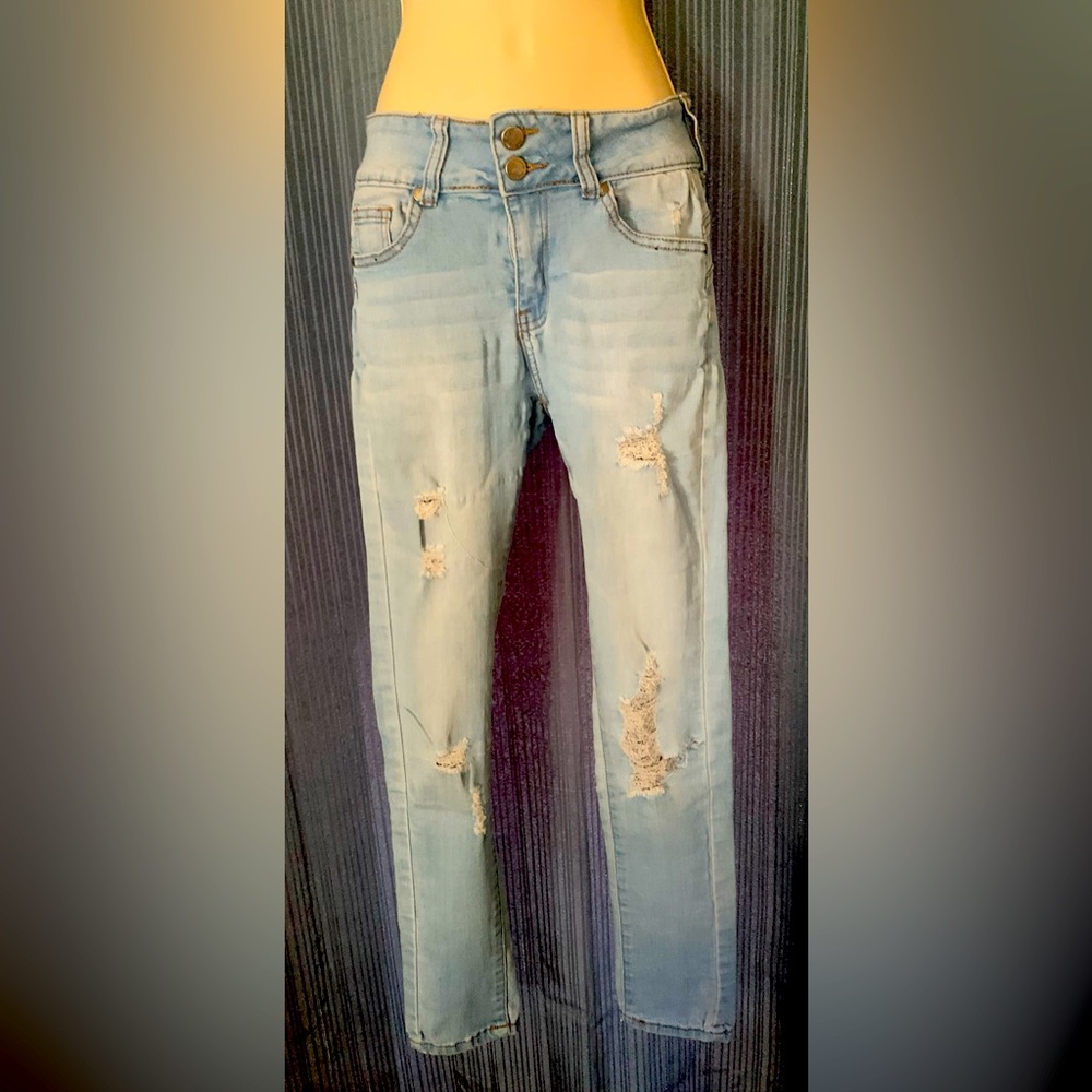 Women’s/Juniors jean pants